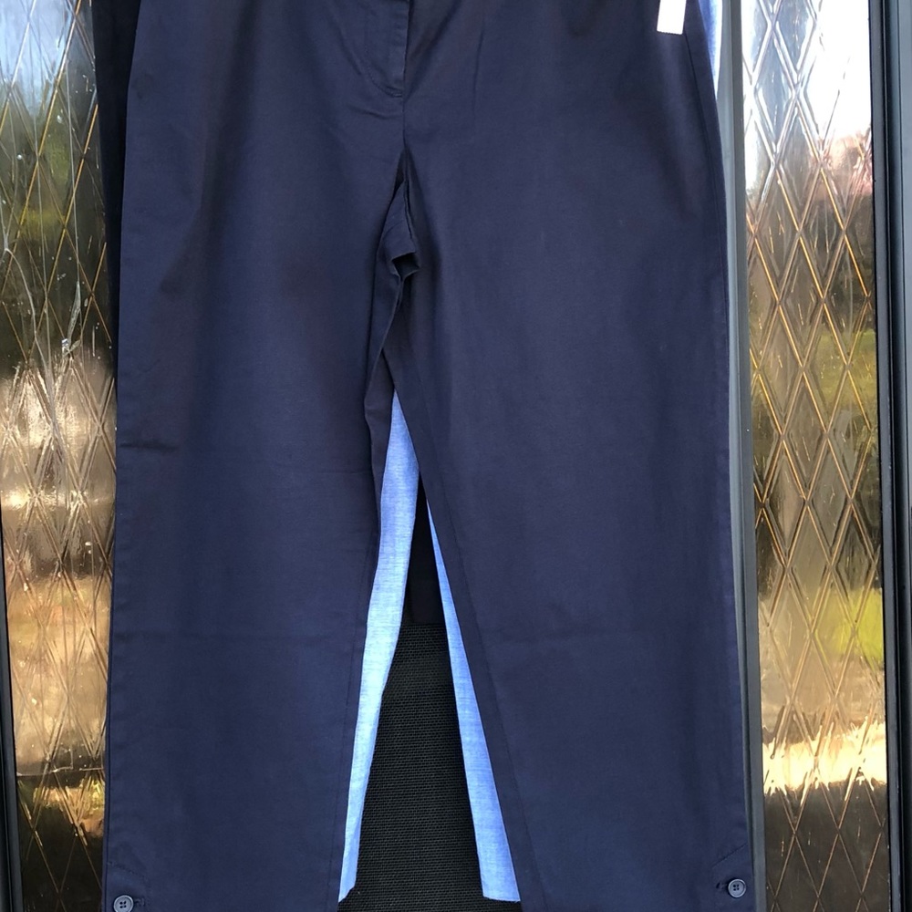 NWT Talbot’s Perfect Crop Pant 10 Navy